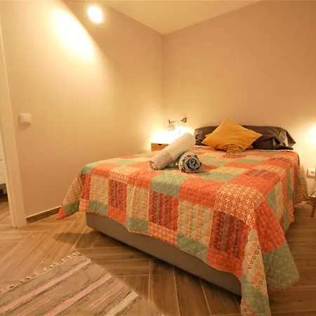 Valhalla - Free Heated Swimming Pool - By Bedzy Lux Villa *